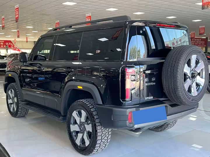 BAIC Beijing BJ40 Hybrid, 2025 — фото 7 из 9
