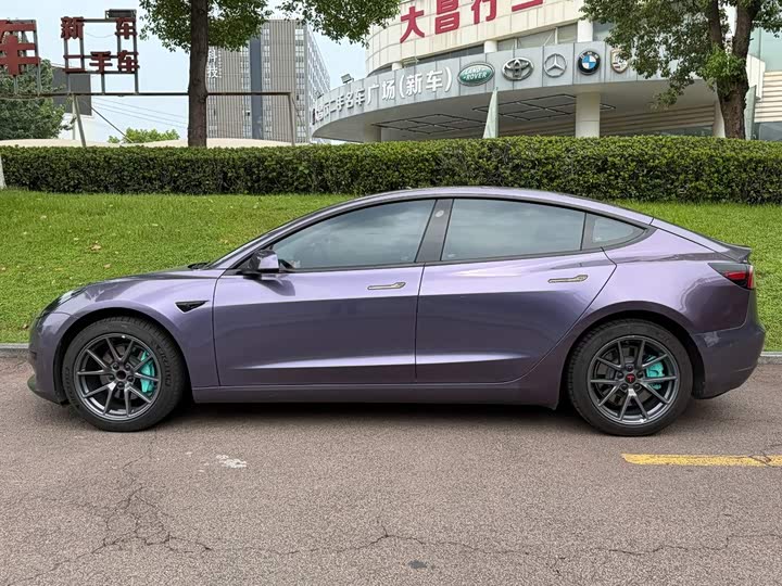 Tesla Model 3, 2022 — фото 3 из 9
