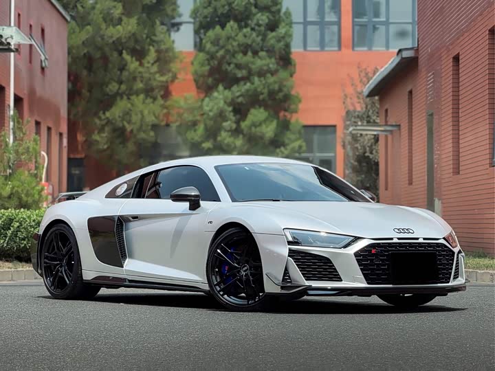 Audi R8, 2022 — фото 3 из 9