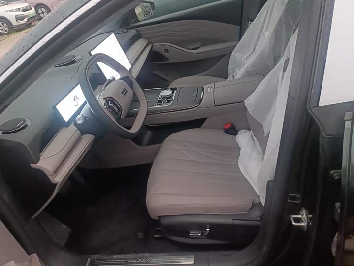 Geely Galaxy Starshine 8 EM-i, 2025 — фото 9 из 9
