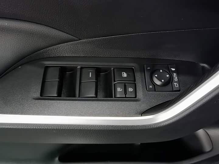 Toyota Wildlander, 2025 — фото 9 из 9