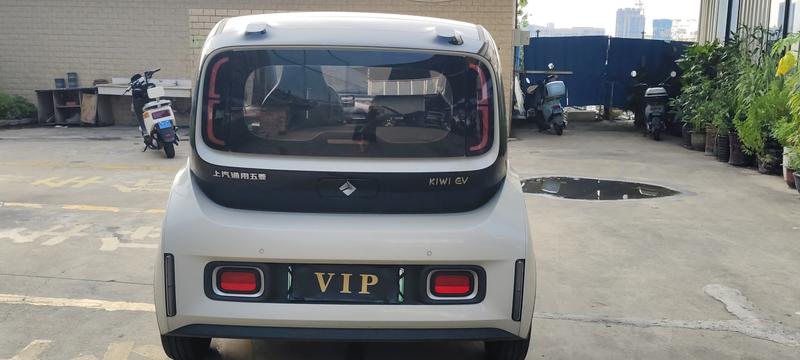 Baojun KiWi EV, 2022 — фото 5 из 9