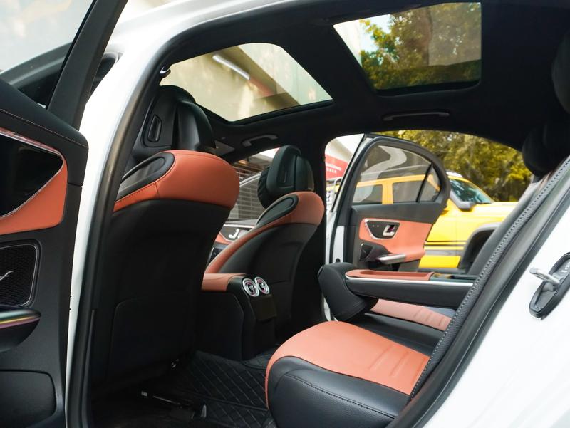 Mercedes-Benz C-Class, 2025 — фото 12 из 12