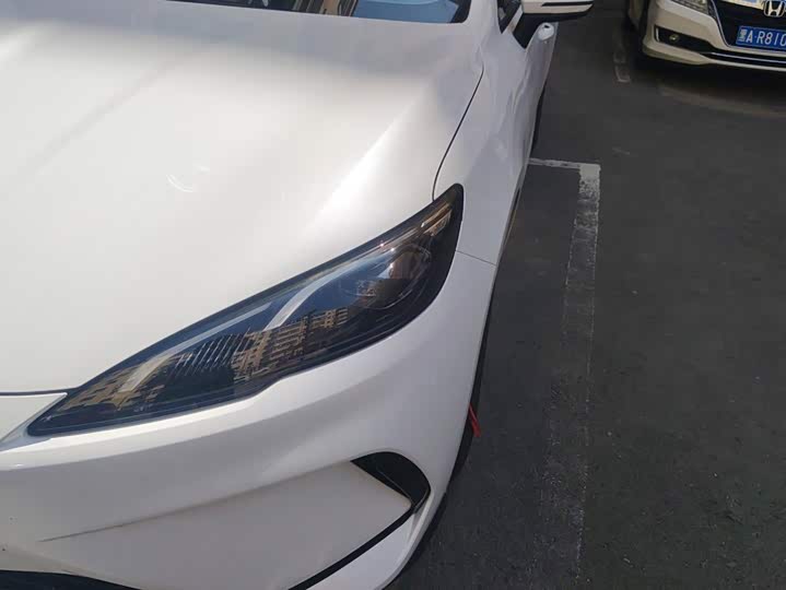 BYD Seal 05 DM-i Hybrid, 2025 — фото 5 из 9