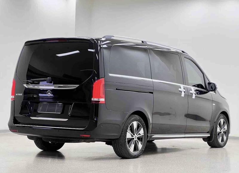 Mercedes-Benz V-Class, 2021 — фото 7 из 12