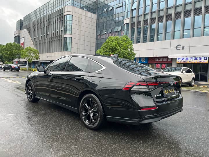 Honda Accord, 2024 — фото 6 из 9