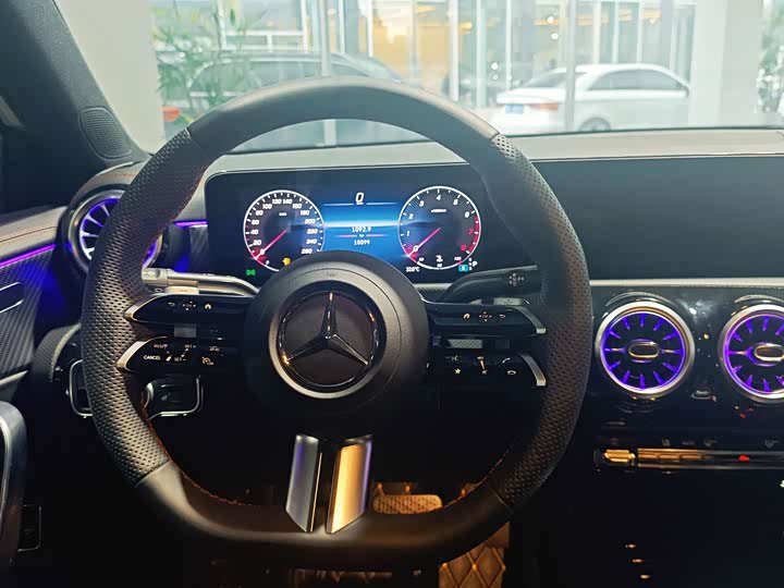 Mercedes-Benz A-Class, 2024 — фото 7 из 9