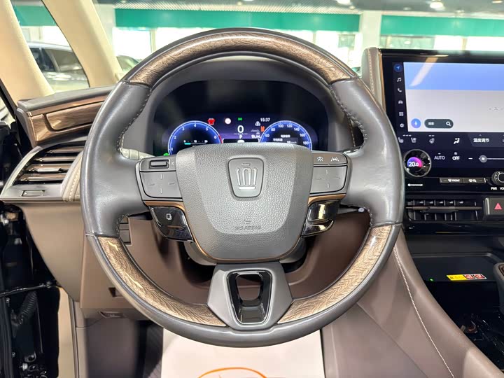 Toyota Vellfire, 2023 — фото 5 из 9
