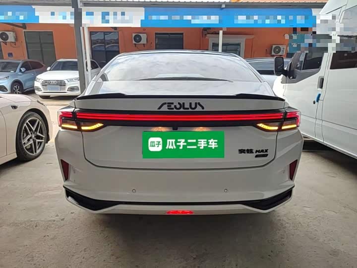 Dongfeng Aeolus Yixuan Max, 2022 — фото 6 из 9