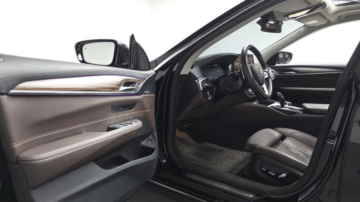 BMW Gran Turismo, 2023 — фото 10 из 12