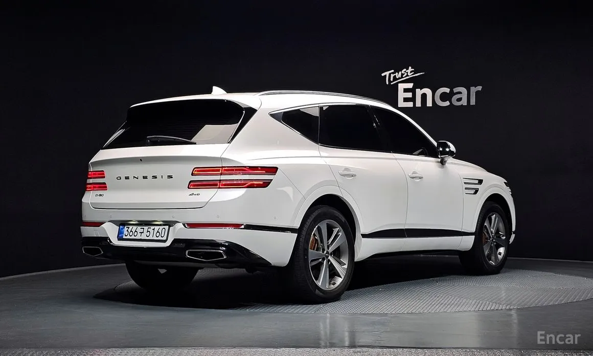 Genesis GV80, 2023 — фото 2 из 12