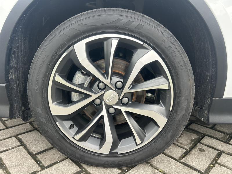 Geely Emgrand GS, 2022 — фото 11 из 12