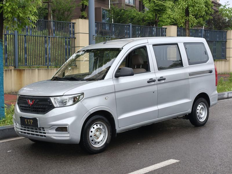 Wuling Hongguang V, 2022 — купить в Санкт-Петербурге под ключ