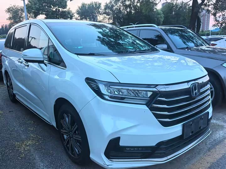 Honda Odyssey, 2023 — фото 2 из 9