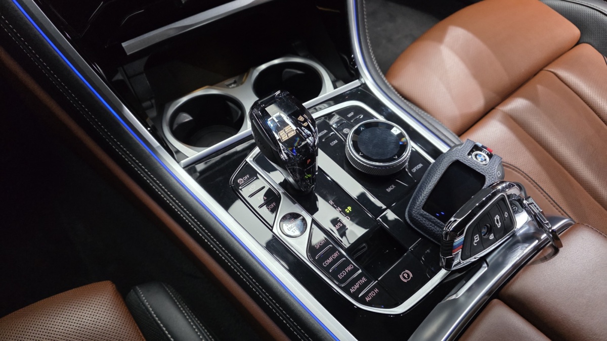BMW 8 Series, 2022 — фото 8 из 12