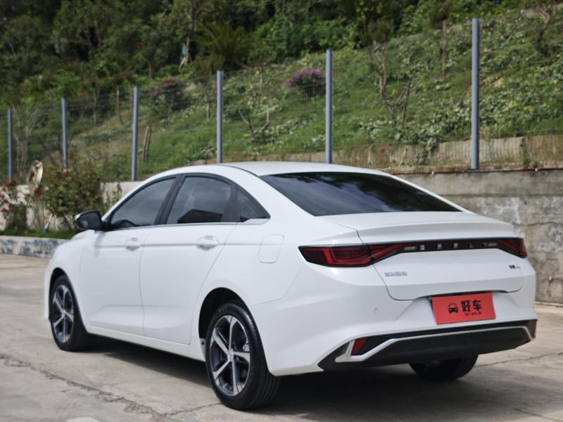 Geely Emgrand L, 2022 — фото 4 из 12
