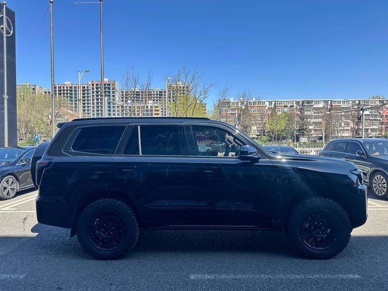 BAIC Beijing BJ60 Hybrid, 2025 — фото 7 из 12