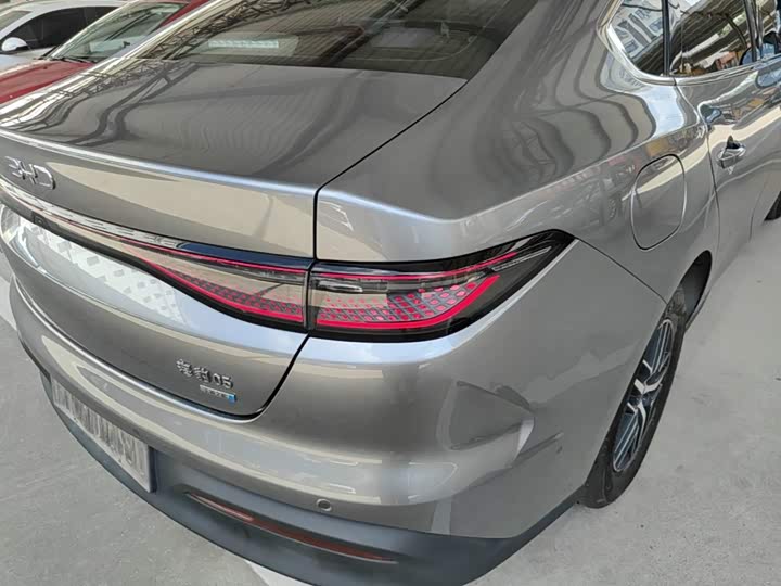 BYD Seal 05 DM-i Hybrid, 2025 — фото 8 из 9