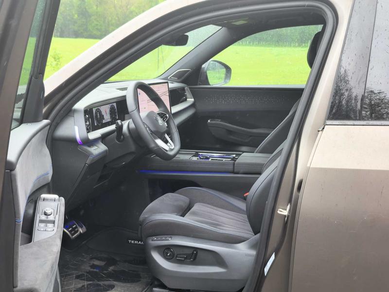 Volkswagen Teramont Pro, 2024 — фото 11 из 12