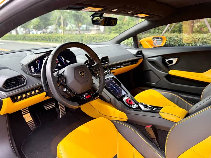 Lamborghini Huracán, 2022 — фото 4 из 9