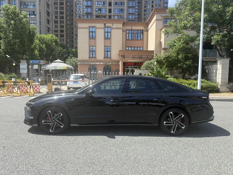 Hyundai Sonata N Line, 2023 — фото 4 из 12