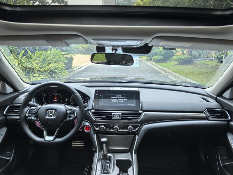 Honda Accord, 2023 — фото 7 из 12