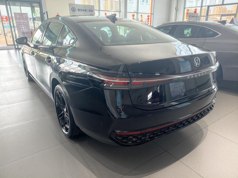 Volkswagen Passat, 2025 — фото 3 из 12