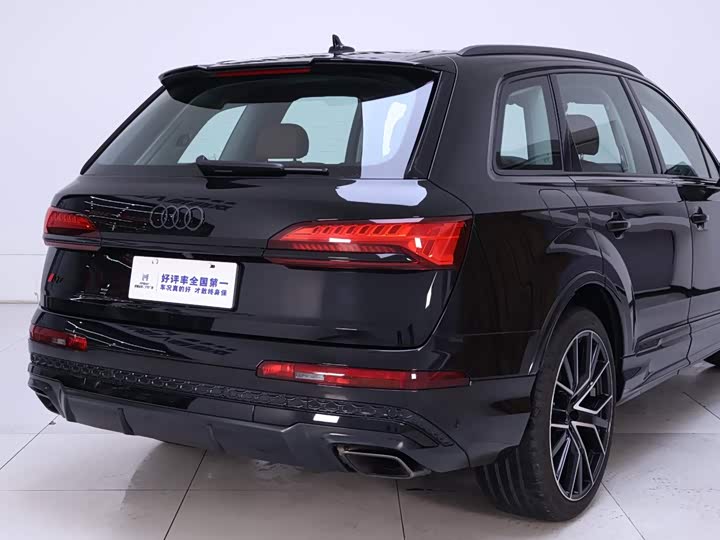 Audi Q7, 2025 — фото 8 из 9