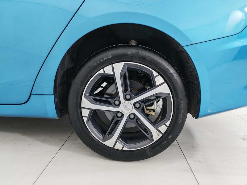 Geely Emgrand L, 2023 — фото 11 из 12