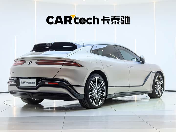 Denza Z9GT, 2026 — фото 8 из 9