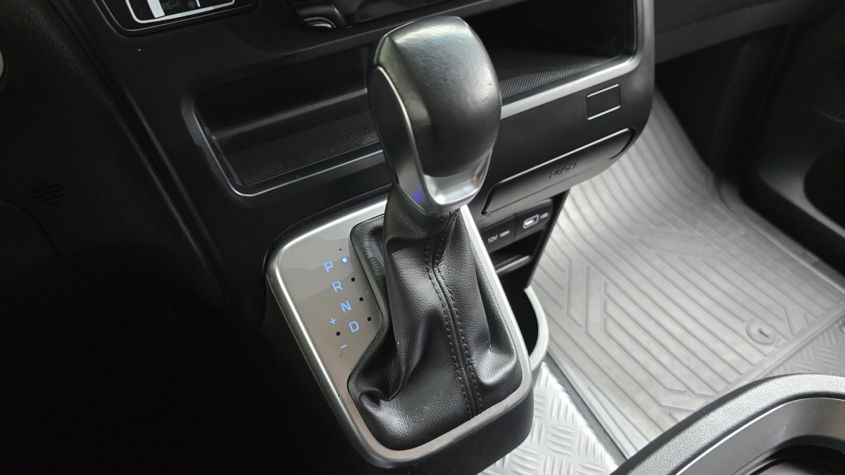 Hyundai Staria, 2021 — фото 8 из 12