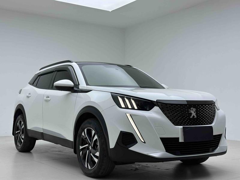 Peugeot 2008, 2022 — фото 3 из 12