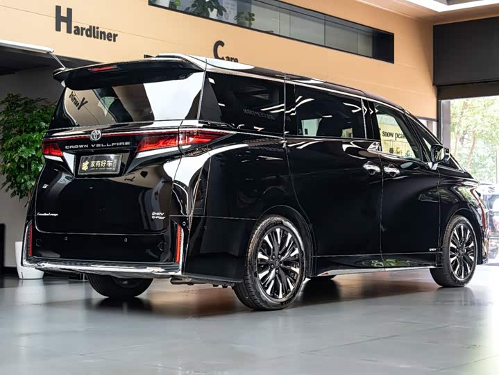 Toyota Vellfire, 2025 — фото 4 из 9