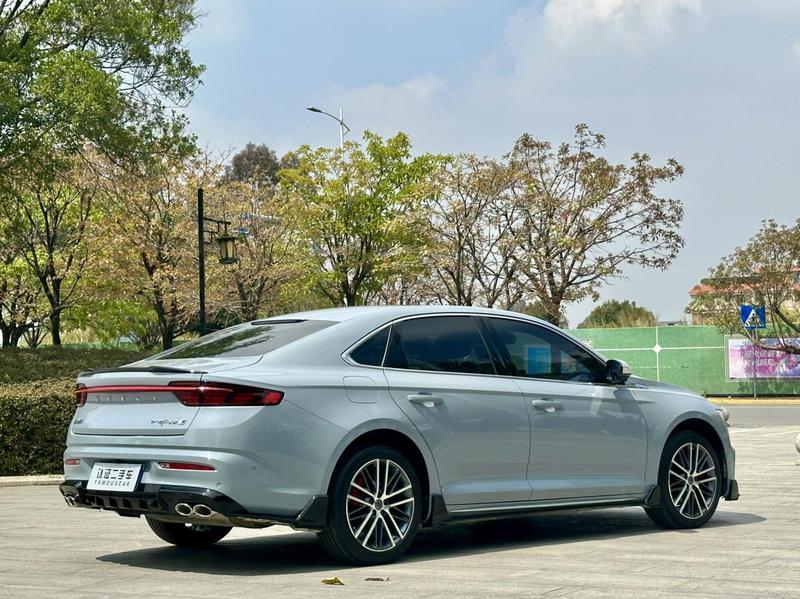 Geely Preface, 2023 — фото 7 из 12