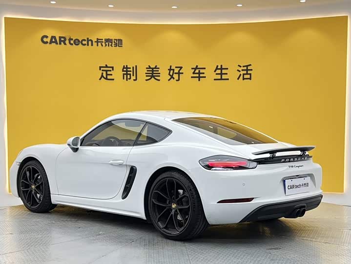 Porsche 718, 2024 — фото 6 из 9