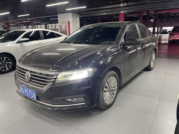 Volkswagen Lavida, 2021 — купить в Оренбурге под ключ