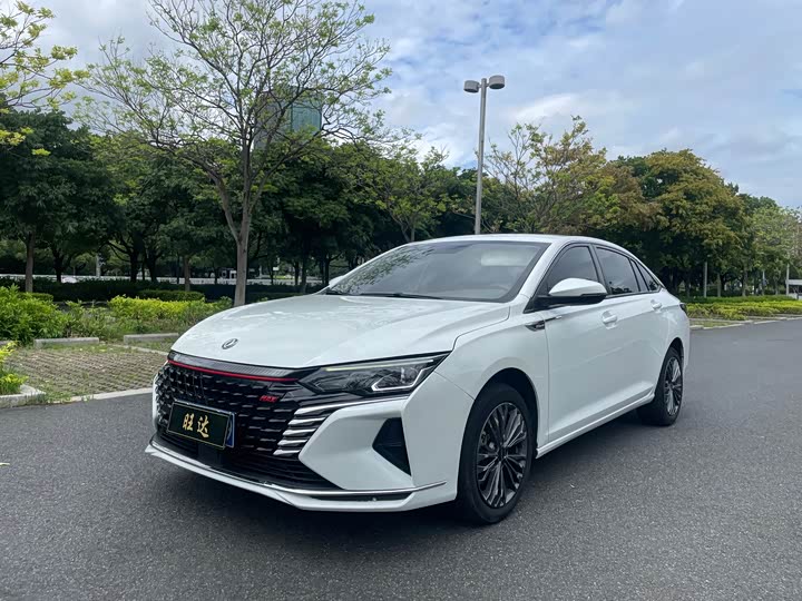 Dongfeng Aeolus Yixuan Max, 2023 — купить в Нижнем Новгороде под ключ