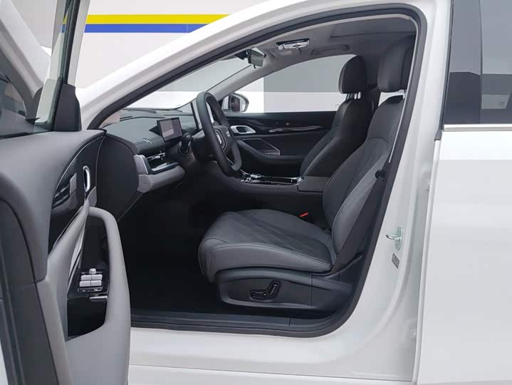 Geely Galaxy A7, 2025 — фото 9 из 9