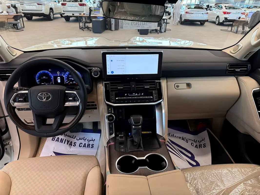 Toyota Land Cruiser, 2026 — фото 8 из 9