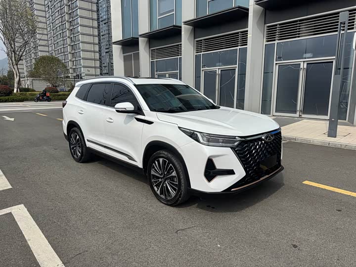 Chery Tiggo 8 Pro, 2023 — фото 3 из 9