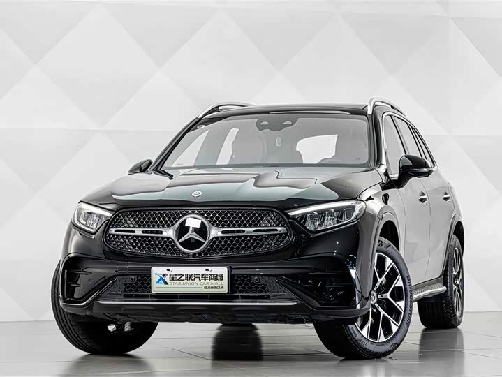 Mercedes-Benz GLC-Class Hybrid, 2024 — фото 2 из 9