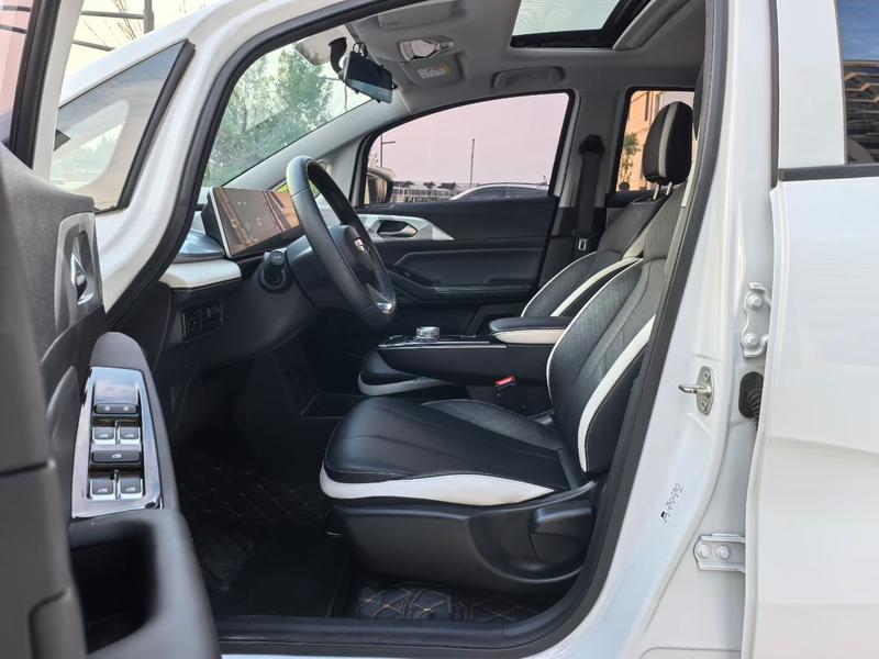 Geely Geometry E Firefly, 2022 — фото 8 из 10