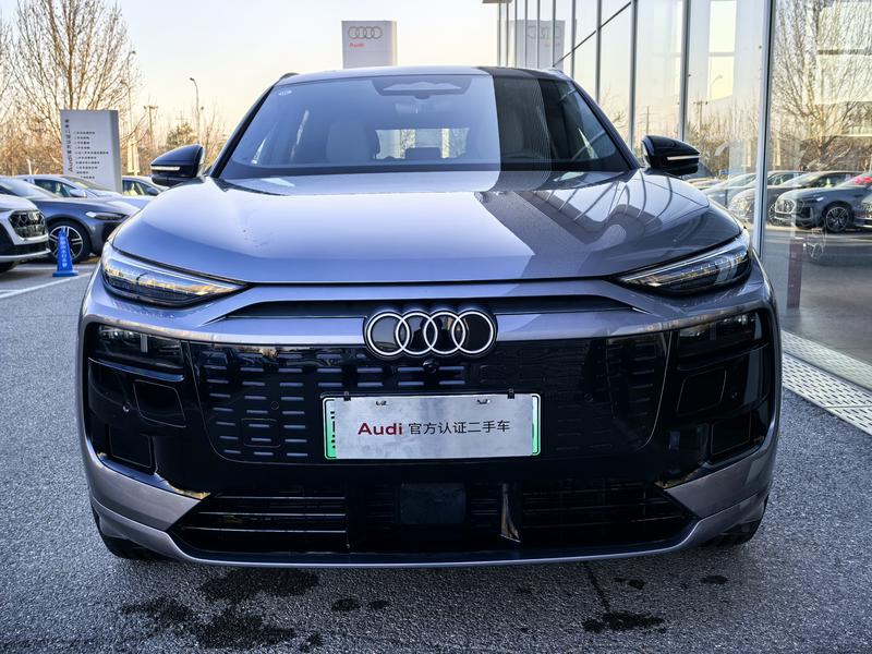 Audi Q6L e-tron, 2025 — фото 2 из 12
