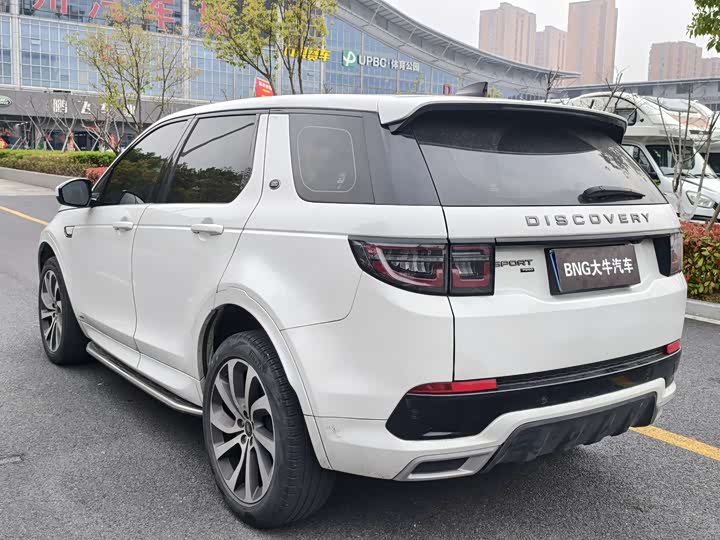 Land Rover Discovery Sport, 2022 — фото 4 из 9