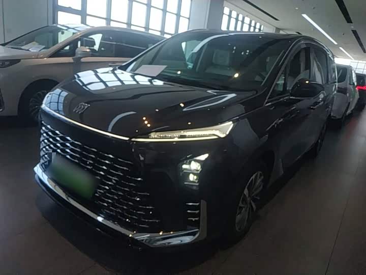 Buick GL8 Hybrid, 2025 — купить в Перми под ключ