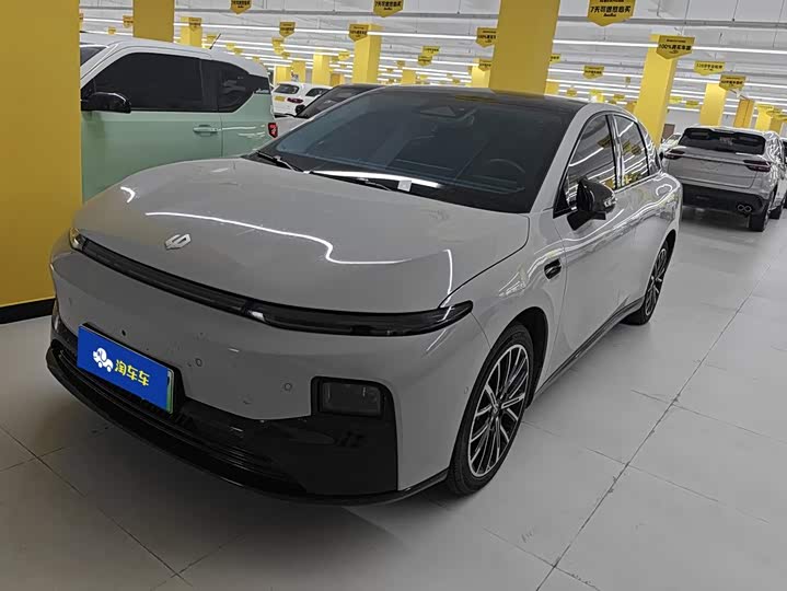 Leapmotor B01, 2025 — купить в Санкт-Петербурге под ключ