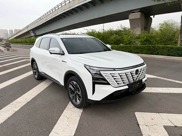 Changan CS75 Plus, 2025 — фото 3 из 9