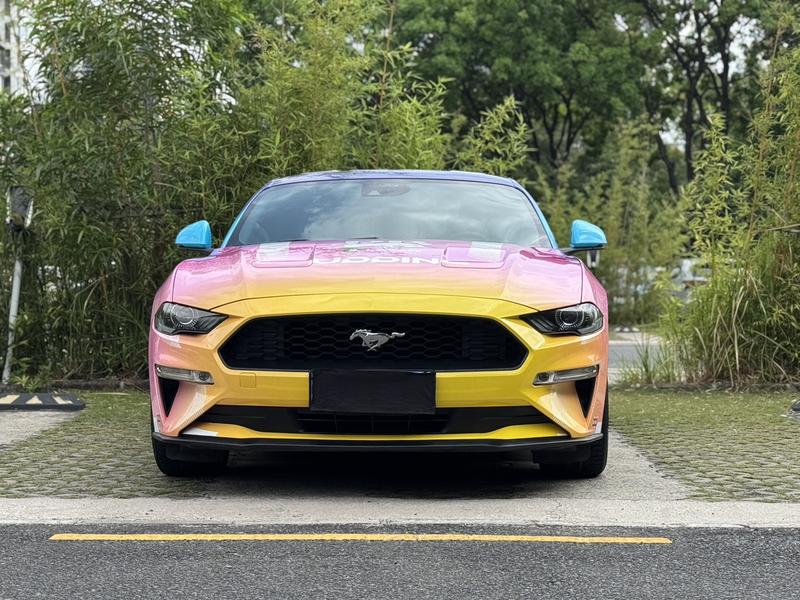 Ford Mustang, 2023 — фото 2 из 12