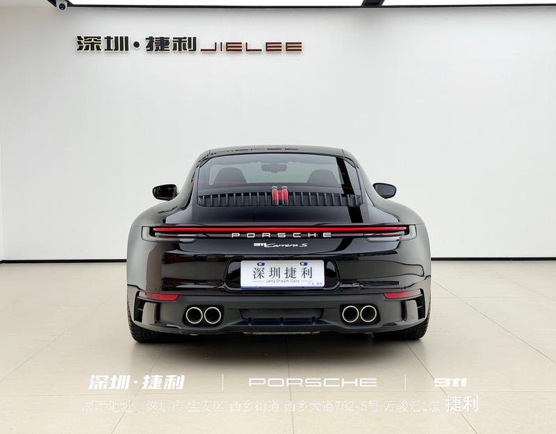Porsche 911, 2022 — фото 3 из 12