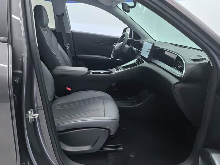 Geely Galaxy Geome, 2025 — фото 8 из 9